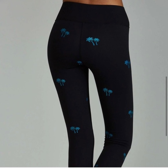 Noli Sunset Leggings in Azure Palm Tree Print 🌴💙 - Picture 5 of 6